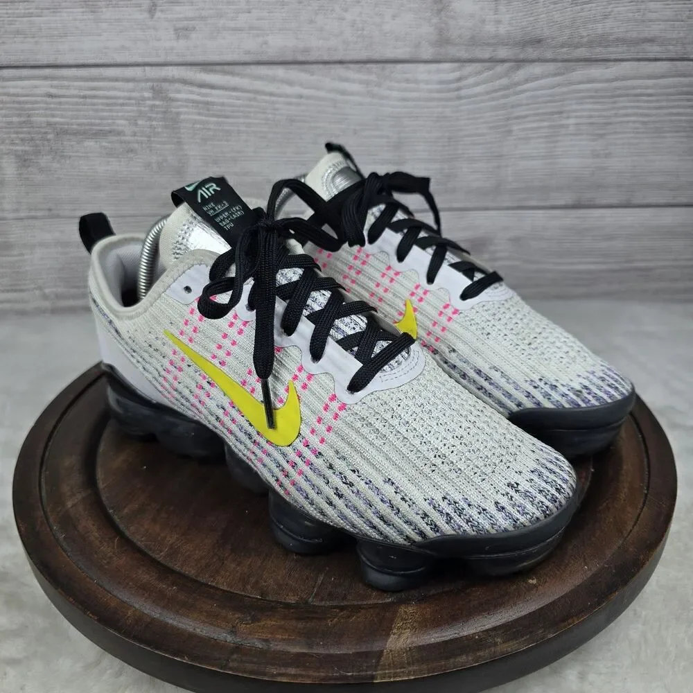Nike Air VaporMax Flyknit 3 (GS) White Dynamic Yellow Sneaker Women’s Size 5Y